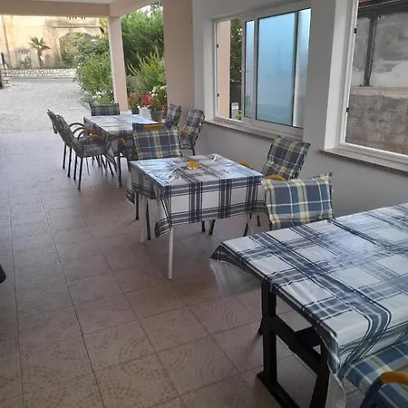 In With Terrace, Air Conditioning, Wifi 3719-5 Lopar